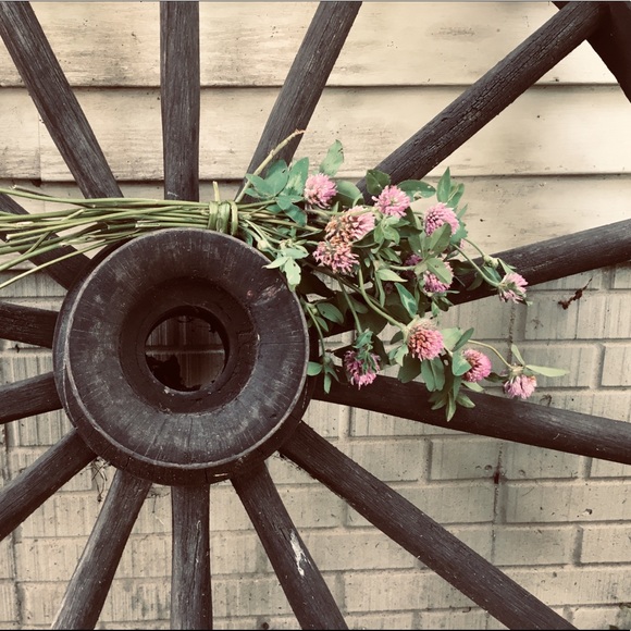 Meet your Posher - Picture 1 of 1